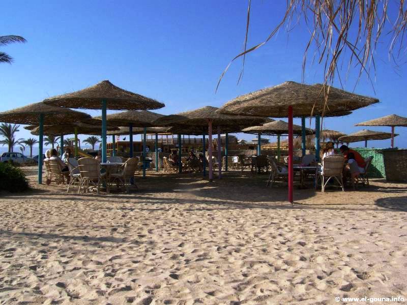 Buzzha Beach 2082