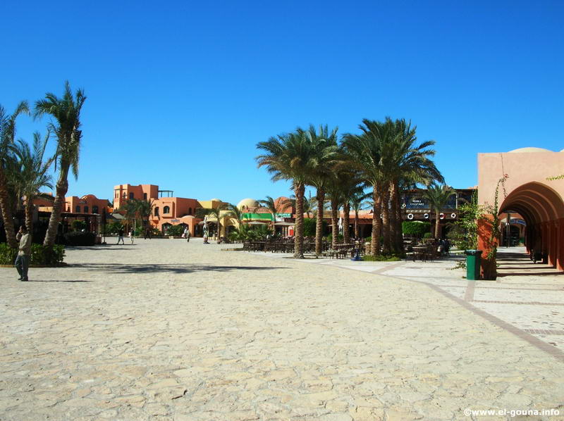 Kafr El Gouna (Tammr Henna, Downtown) 5632