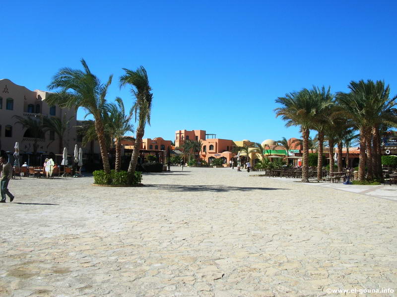 Kafr El Gouna (Tammr Henna, Downtown) 5633