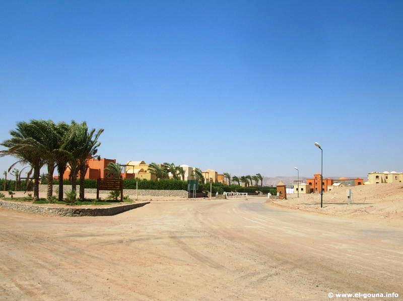 West Golf Apartments & Villas 9345