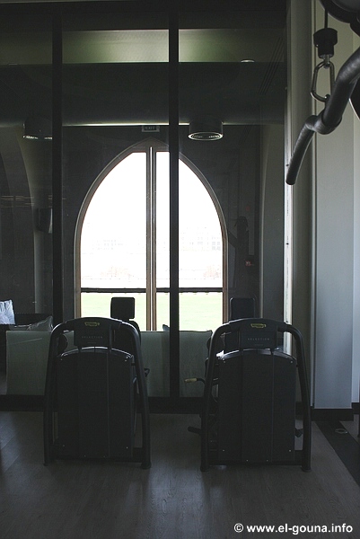 LAX - Gymnasium & Lounge 0670