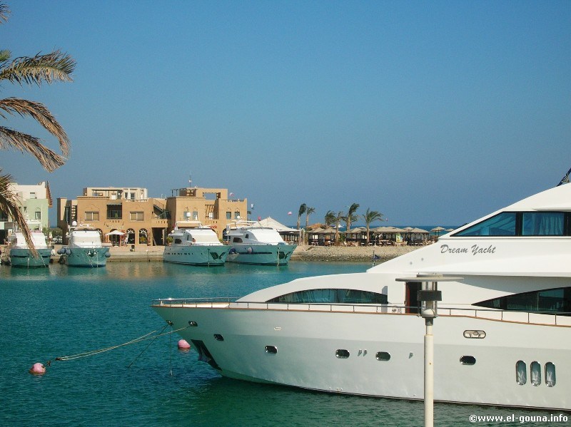 Abu Tig Marina  El Gouna 1880